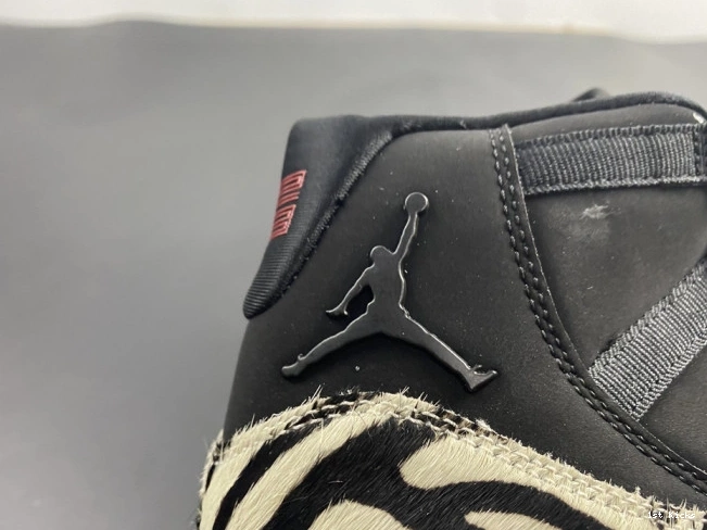 1st Kicks AIR ANIMAL AR0715-010 INSTINCT 11 JORDAN 0714